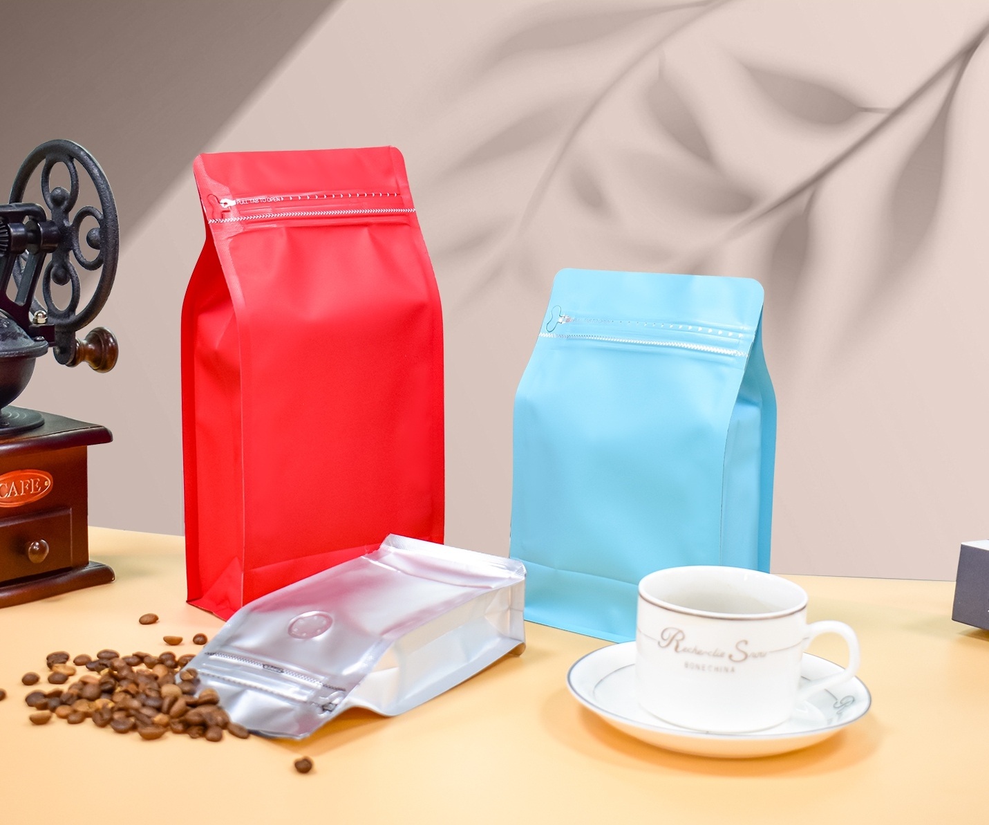 Flat-bottom coffee bags with pull-tab zippers