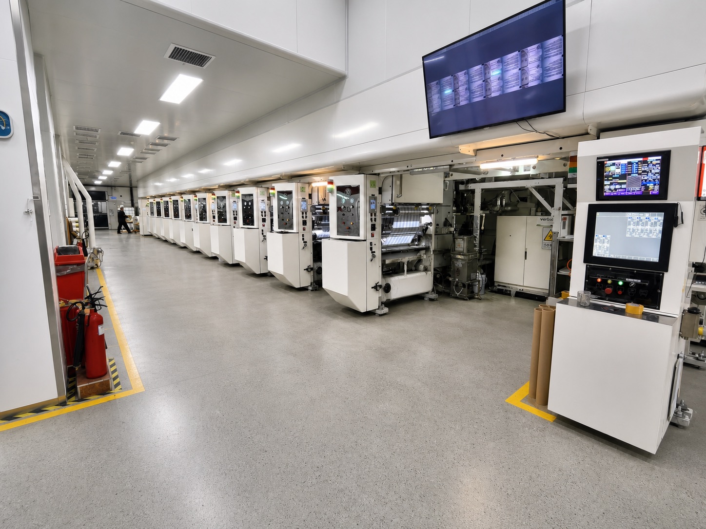 Flexible packaging manufacturing and bag-making equipment in the PackFortune factory
